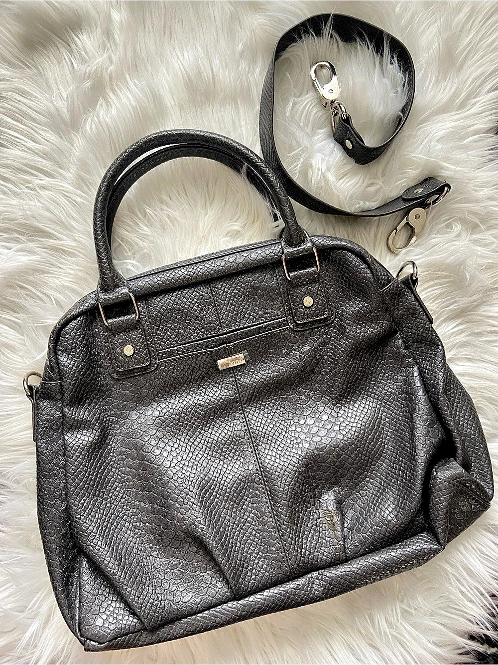 jewell by thirty-one Dark Gray Shoulder/Hand Bag